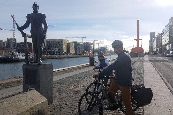 Private Dublin Historical and Heritage Tour by Bike - Discover Dublin’s Medieval Past at The 40 Steps and Swift’s Birthplace