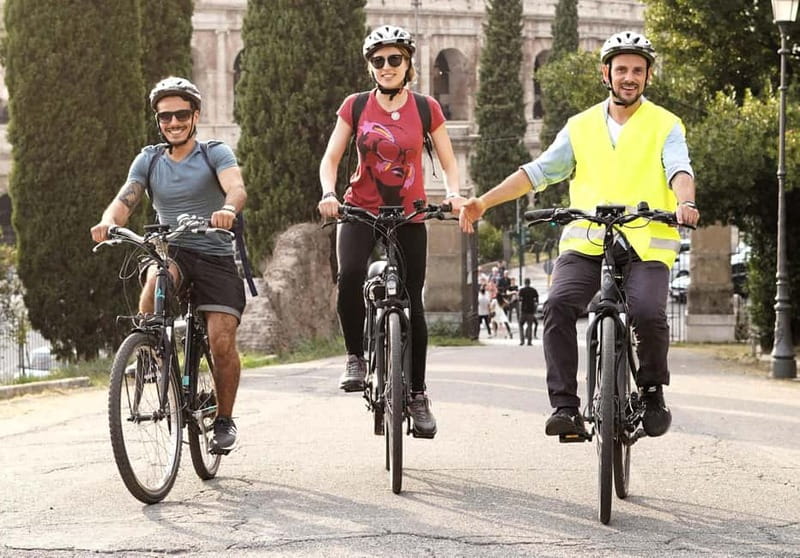 Private E-Bike Tour Berlin Highlights Tailor Made up to 10 - The Tour Route: From the Reichstag to Museum Island