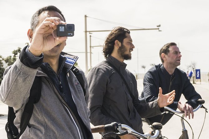 Private e-Bike Tour in Porto  Explore Riverside, Beaches & Parks - Coastal and Beachside Stops: From Castelo do Queijo to Matosinhos