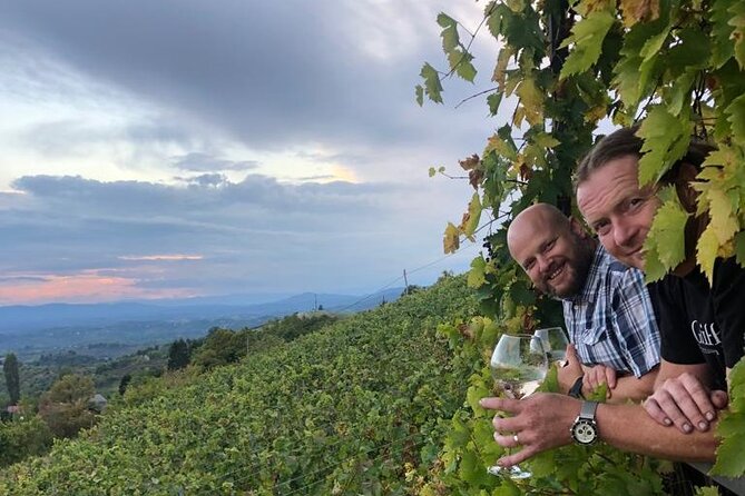 Private eclectic hiking experience of Samobor Hills - Visiting Samobor Castle and the Old Town