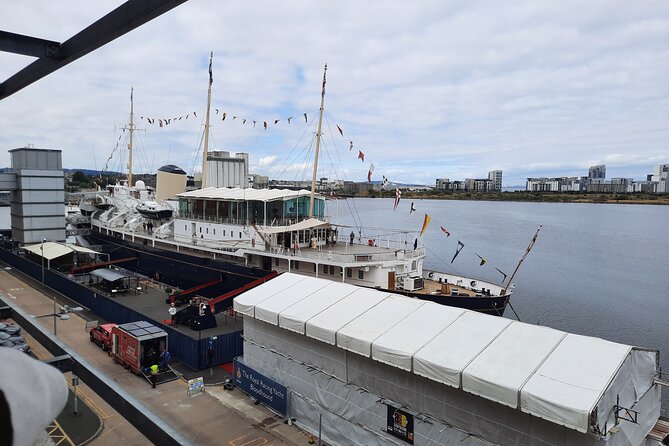 Private Edinburgh City 4-Hour Tour in a Premier Classic LEVC TXE - Accessibility and Practical Details