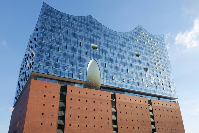 Private Elphi Plaza guided tour - Explore Hamburg’s Iconic Elbphilharmonie with a Private Guided Tour