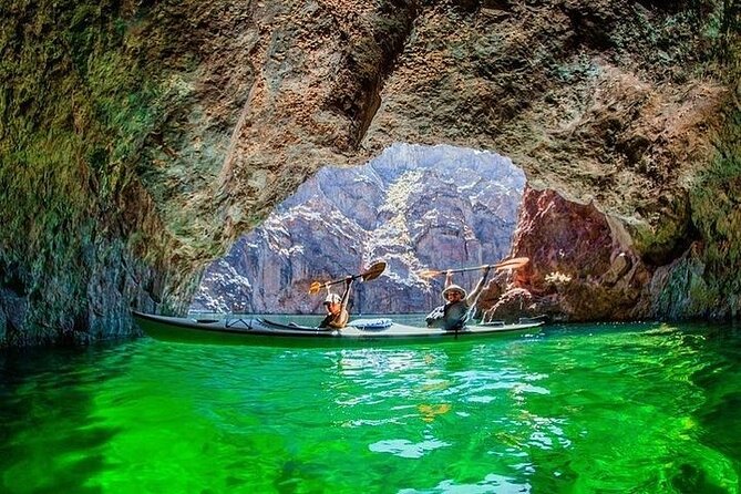 Private Emerald Cave Kayak Tour in Las Vegas - Physical Requirements and Accessibility