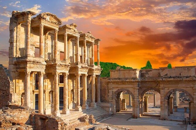 Private Ephesus and Pamukkale tour in One Day - Enjoy a Rural Lunch Amidst Turkey’s Countryside