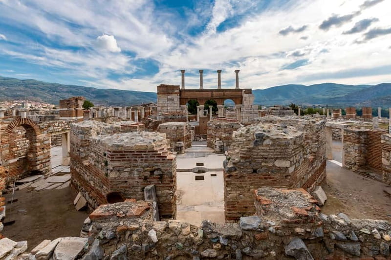 Private Ephesus Bible Study Tour From Kusadasi Cruisers Only - The Temple of Artemis: A Testament to Religious Diversity