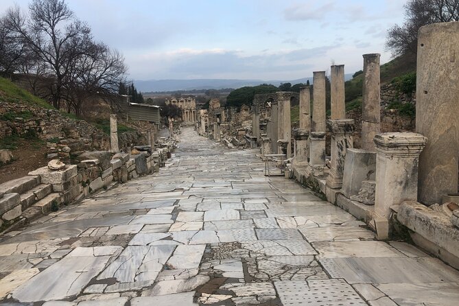 Private Ephesus & House of Virgin Mary, Izmir Port /cruisers only - Final Stop in Izmir: Ensuring a Safe and On-Time Return