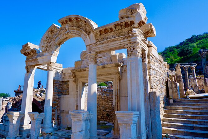 Private Ephesus Less Walking Tour with Expert Guide - Visiting Virgin Mary’s House: A Sacred Location