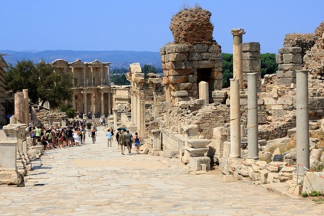 Private Ephesus Tour From Istanbul by Flights - The Ephesus Museum and the Artifacts of Ancient Turkey
