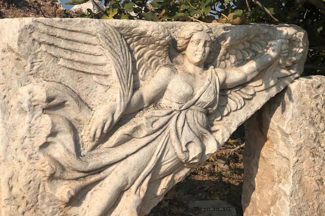 Private Ephesus Tour From Kusadasi Port with Lunch - Enjoying a Turkish Lunch Included in the Tour