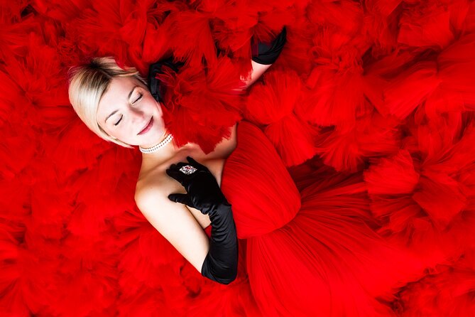 Private Epic Flying Dress Photoshoot in London - Iconic London Landmarks as the Perfect Backdrop