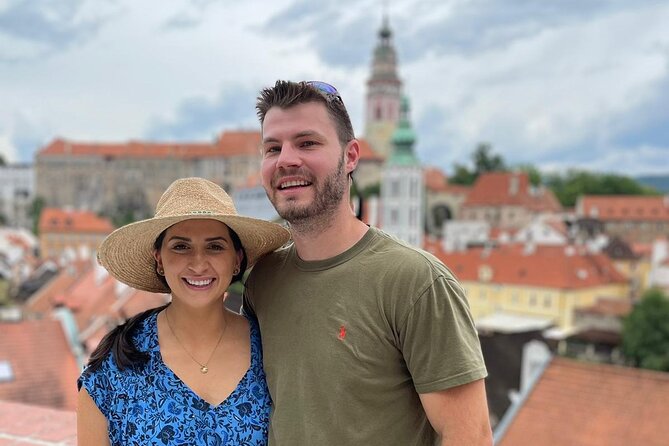 Private eský Krumlov Day Trip from Prague with Mike - Key Points