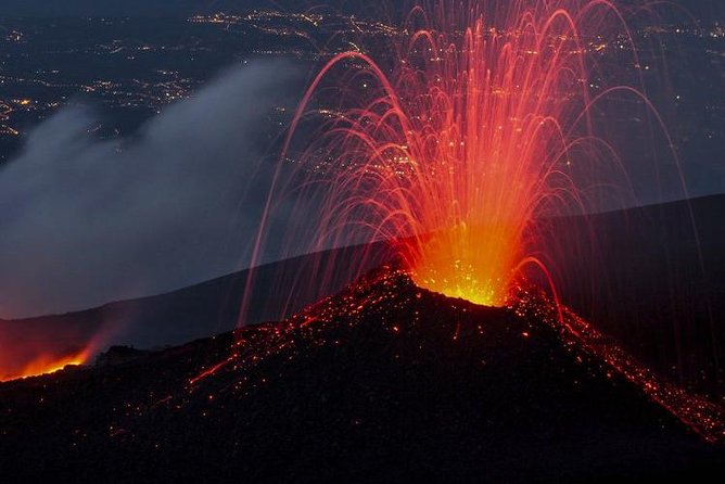 Private Etna & Taormina Tour, from Palermo area & Cefalù - Exploring Mount Etna’s Volcanic Landscape