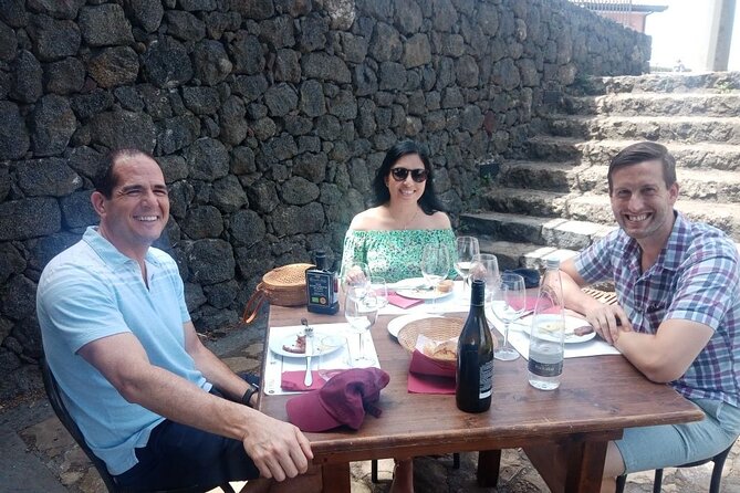 Private Etna tour from Messina Cruise Terminal+ Lunch at Winery - Wine and food tasting at Etna Winery