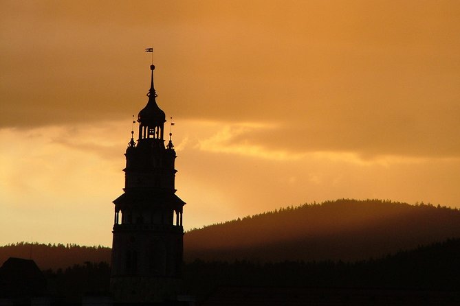 Private evening tour Cesky Krumlov Old Town and Castle area - Starting Point: Meet at Svornosti Square