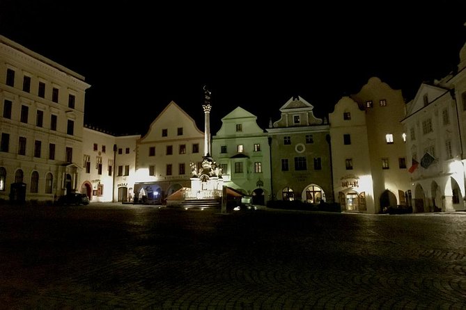 Private evening tour Cesky Krumlov Old Town and Castle area - Discovering the Church of St. Vitus