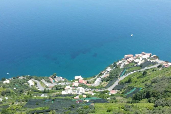 Private Exclusive VIP Tour of Positano, Pompeii & Mount Vesuvius - Exploring Positano: One Hour of Free Time in the Village