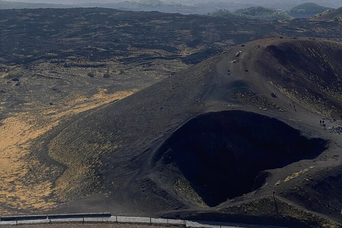 Private excursion on the volcano Etna - Exploring Mount Etna with a Private Certified Guide