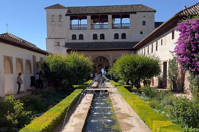 Private excursion to the Alhambra and Generalife - The Importance of Advance Booking