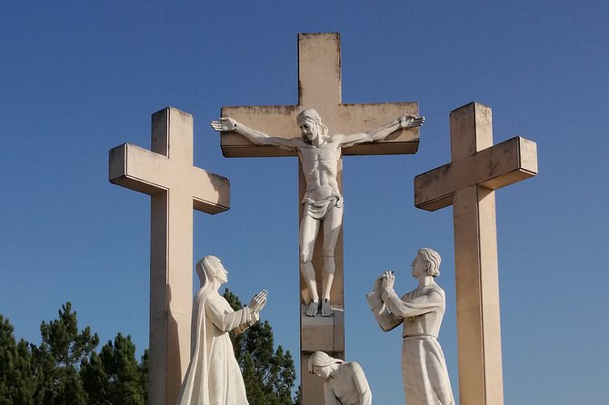 Private Experience Óbidos Nazaré and Fátima or Aveiro and Óbidos - Óbidos: Medieval Charm and Ginjinha Tasting