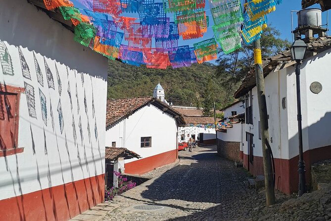 Private Experience to San Sebastián del Oeste - Key Points