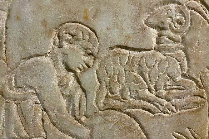 Private Express Tour of Roman Catacombs with Transfer - Discovering the Catacombs of Domitilla