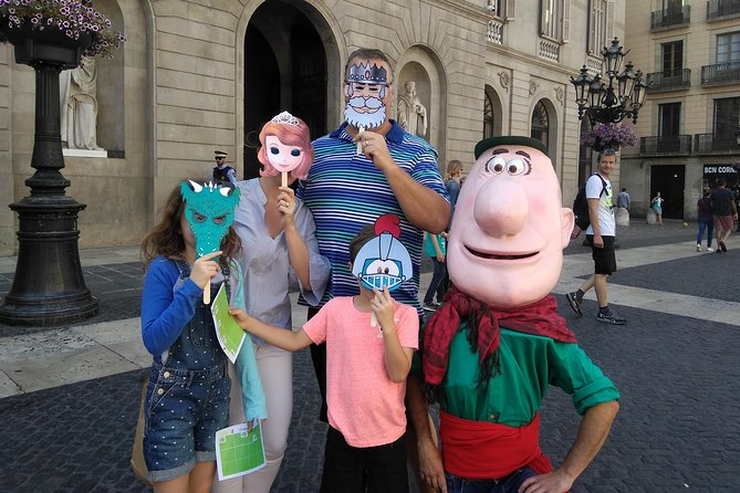 Private Family Experience - Dragon Tour in Barcelona for Kids - Meeting Point and Tour Logistics