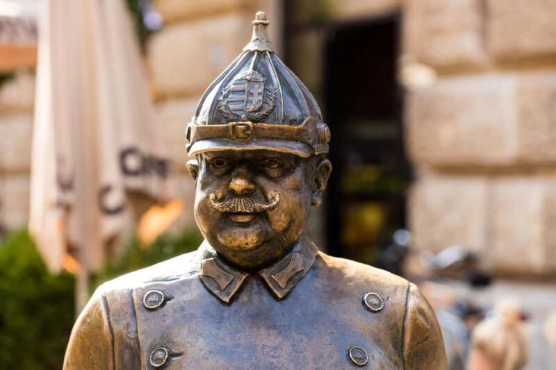 Private Family Walking Tour of Budapest Old Town with Cruise - Practicalities and Accessibility of the Tour