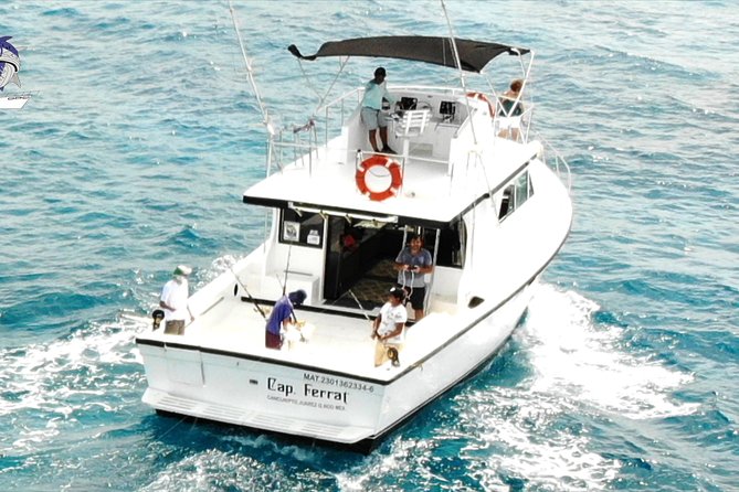 Private fishing charter Boat 48ft 12 pax Good Marlin and Sailfish - Fishing in Cancun: What You Can Expect