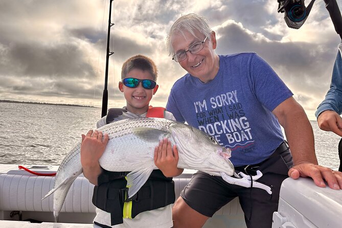 Private Fishing Charters in Newport, RI - Tailored Experiences for Beginners and Experienced Anglers