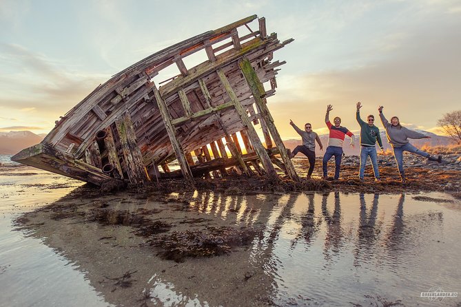 Private fjord tour with premium 4×4 vehicle - Key Points