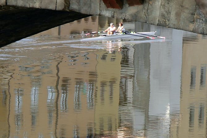 Private Florence Highlight Half Day Tour - Admiring Civil Renaissance Architecture at Palazzo Strozzi