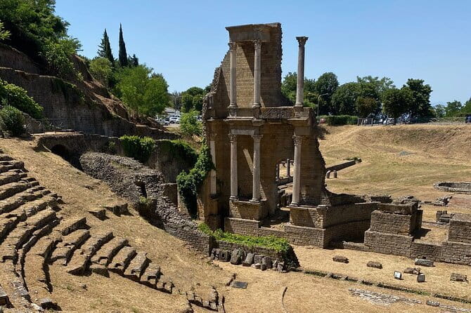Private Food and Walking Tour in San Gimignano and Volterra - Key Points