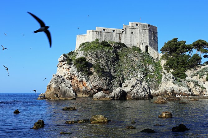 Private Fort Lovrijenac and Dubrovnik City Tour - Exploring Luza Square: Heart of Dubrovnik