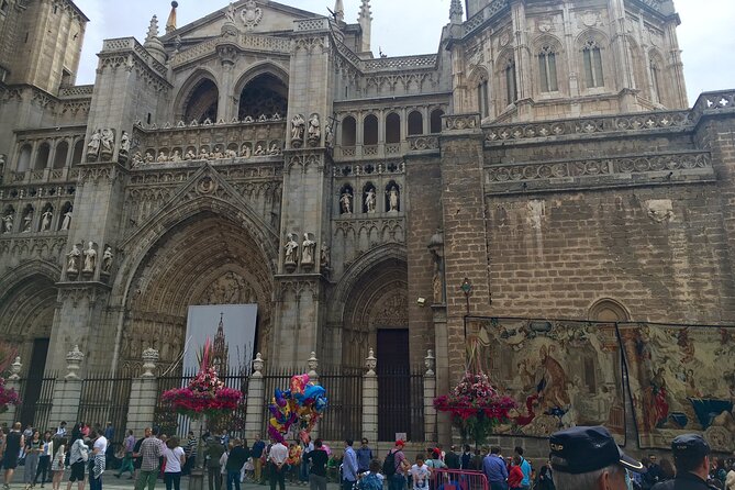 Private Full-Day Guided Tour from Madrid to Toledo in a Luxury Vehicle - Walking Tour of Toledo’s Historic Streets and Crafts