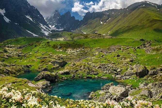 Private Full-Day Hiking Tour from Tbilisi to Juta - Key Points