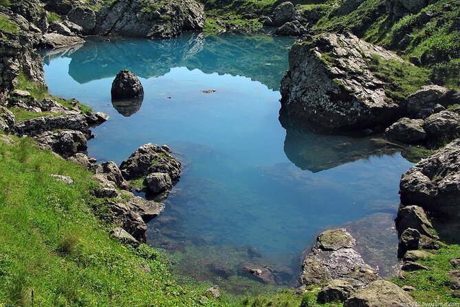 Private Full-Day Hiking Tour from Tbilisi to Juta - Starting the Day: Pickup and Early Drive from Tbilisi