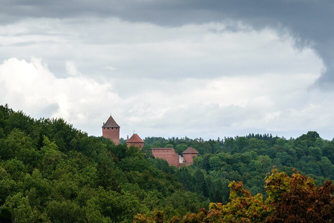 Private Full-Day Hiking Tour in Sigulda and Gauja National Park - What Sets This Tour Apart