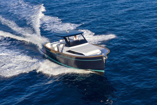 Private Full-day Luxury Boat Tour to Capri from Amalfi Coast - Visiting the Blue Grotto: Natural Wonder and Optional Activity