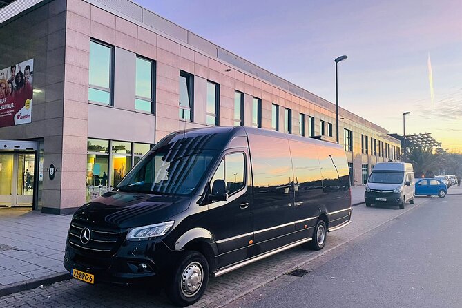 Private Full Day Sightseeing Tour to Brussels from Amsterdam - Food and Beverage Options During the Day