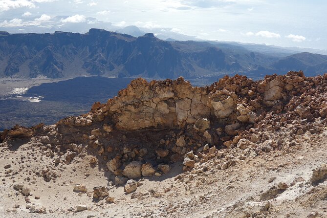 Private Full Day Teide Day Climbing Experience - The Role of the Guide in Elevating the Experience