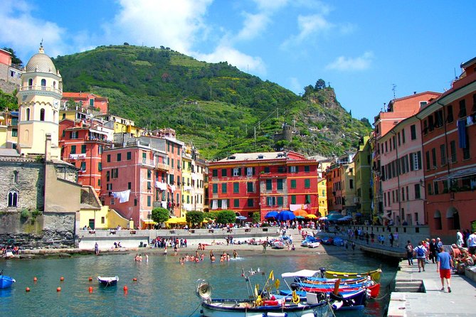 Private Full Day Tour from Genova pier: Cinque Terre - Discovering Riomaggiore’s Castle and Coastal Views