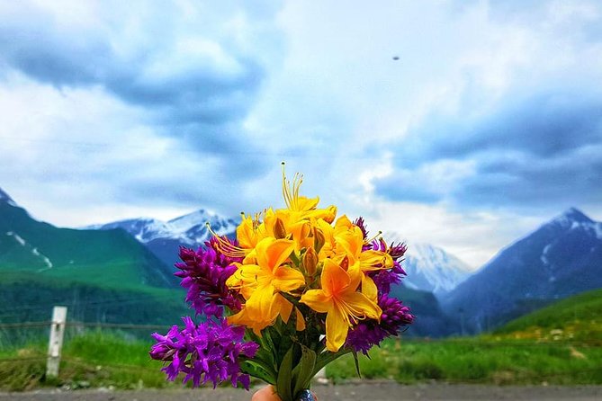 Private Full Day Tour In Kazbegi - Gudauri (Paragliding & Rafting) - Visiting the Iconic Gergeti Trinity Church
