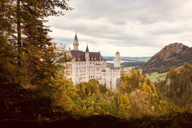 Private Full-Day Tour of Neuschwanstein Castle from Innsbruck - Walk Over Highline179 and Cross the Mountain Bridge