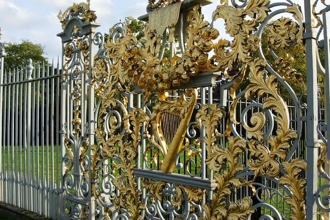 Private Full Day tour of Windsor castle and Hampton court palace from London - Comparing to Other London Day Trips