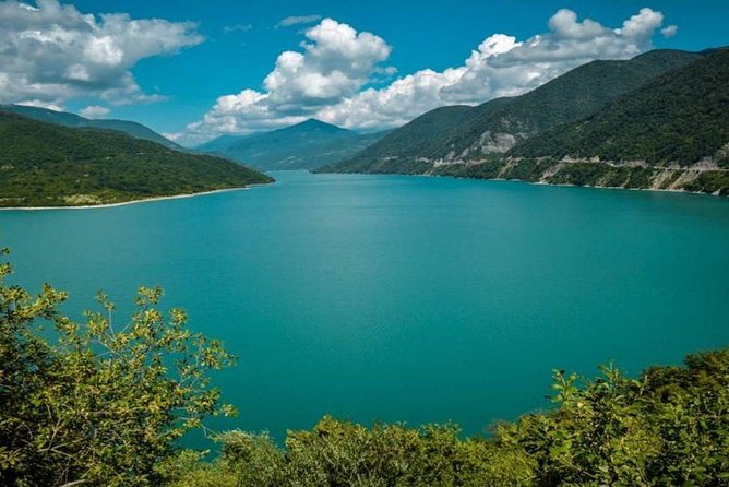 Private Full-Day Tour to Mtskheta and Kazbegi(stepantsminda) from Tbilisi - Practical Transportation and Guide Expertise