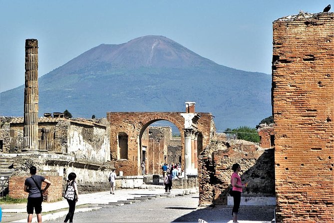 Private Full Day Tour to Pompeii and Amalfi Coast from Rome in Fast Train - Explore Pompeii and the Amalfi Coast with Ease and Comfort