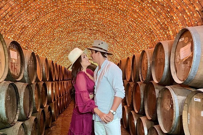 Private Full-Day Tour to Tequila Pueblo Magico - Tequila Tres Mujeres: Traditional Production and Photo Opportunities