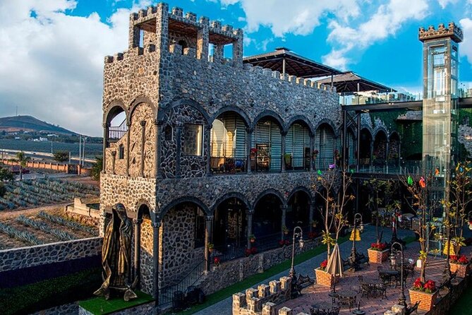 Private Full-Day Tour to Tequila Visiting El Castillo de Tequila - Key Points