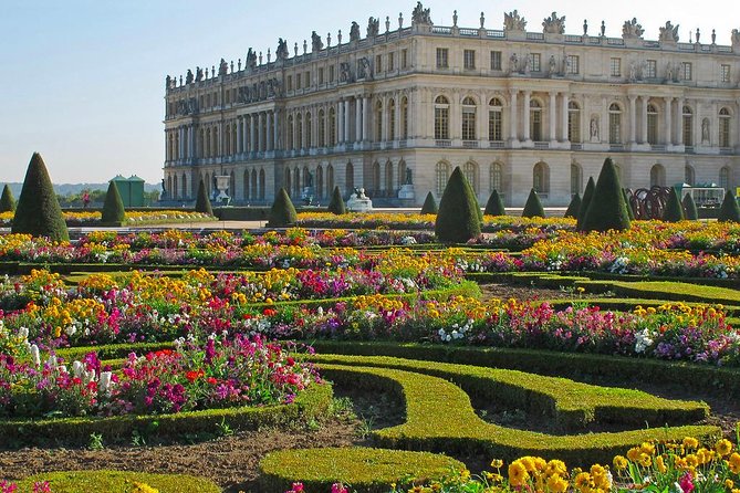 Private Full Day Tour to Versailles and Giverny from Paris with Hotel Pick Up - Time to Experience Monet’s House and Gardens in Giverny