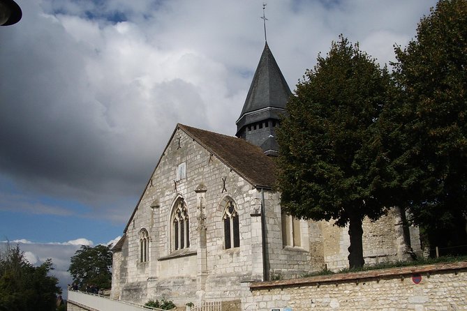 Private Full Day Tour to Versailles and Giverny from Paris with Hotel Pick Up - Free Time and Lunch Options in Paris